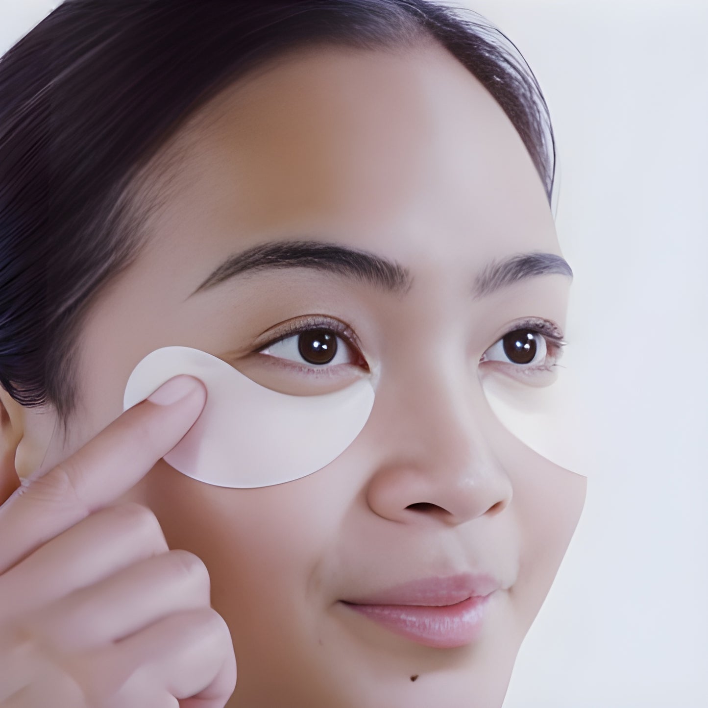 LumiEyes™ Under-Eye Brightening & Depuffing Hydrogel Patches